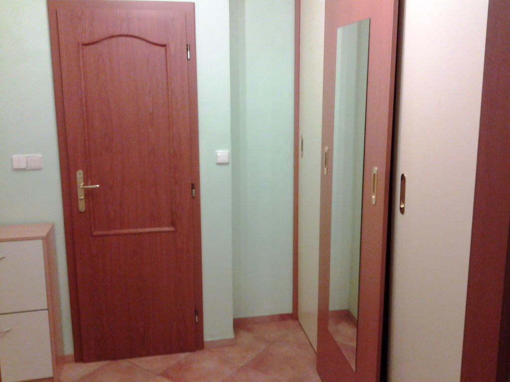 Appartement U Tri Jehnatek à Karlovy Vary Extérieur photo